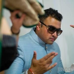 Meet your Posher, Ravij